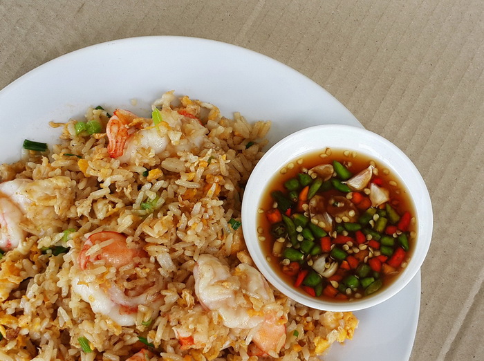 fried-rice-with-shrimp-recipe-10.jpg