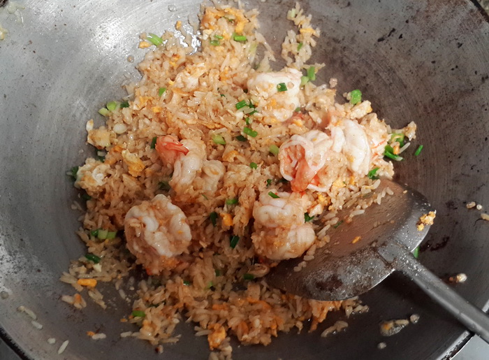 fried-rice-with-shrimp-recipe-5.jpg